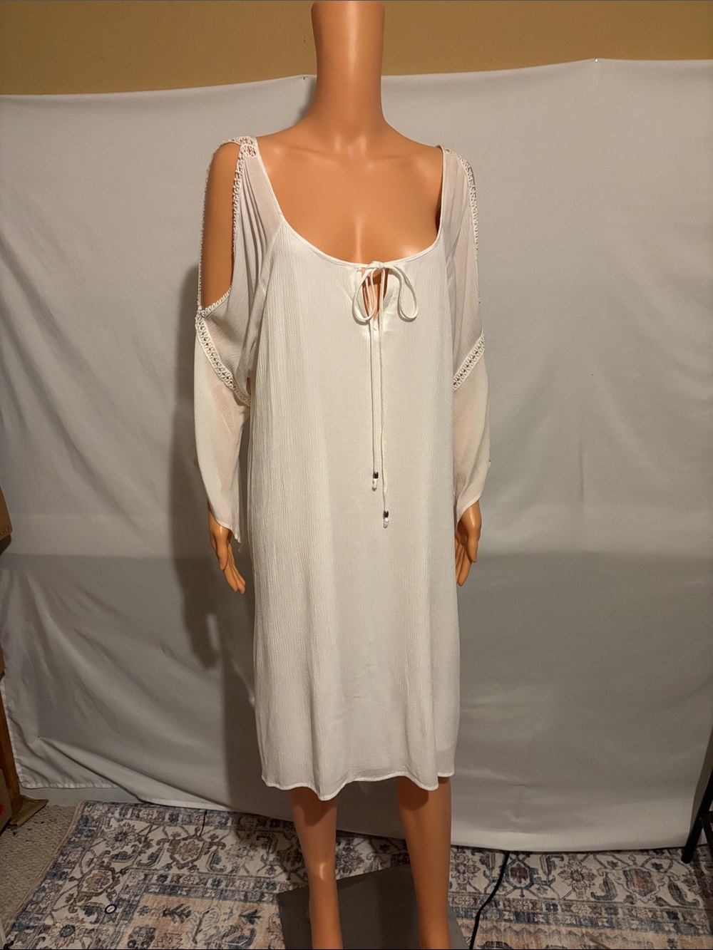 NAIF Women Cream Tie-Front Cold-Shoulder Dress